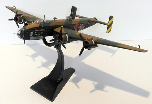 Corgi 1/72 Scale Diecast AA37204 Handley Page Halifax B.III LV607 158 Sqn1944 45
