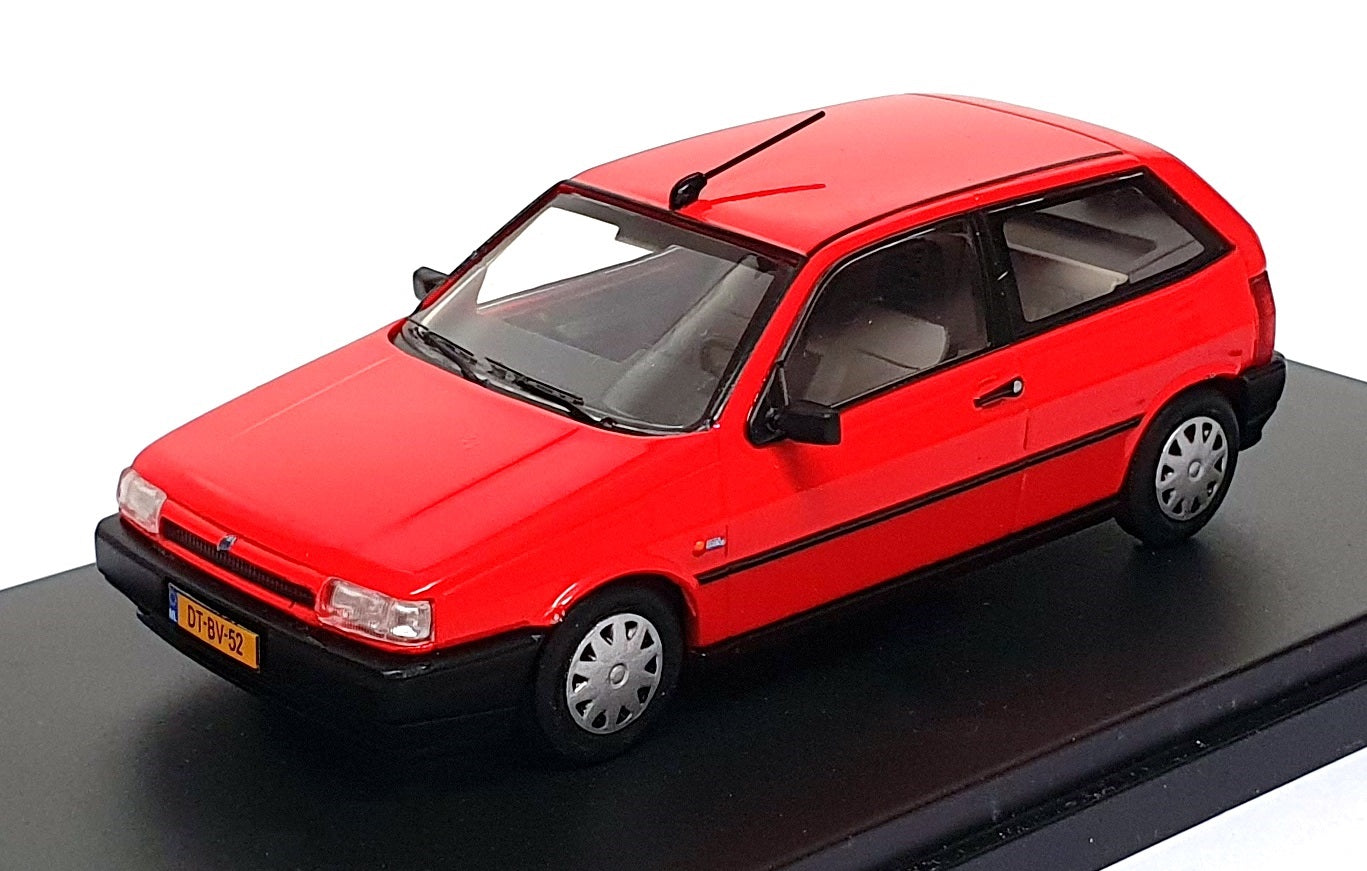 PremiumX 1/43 Scale Diecast PRD453 - 1995 Fiat Tipo 3-Door - Red