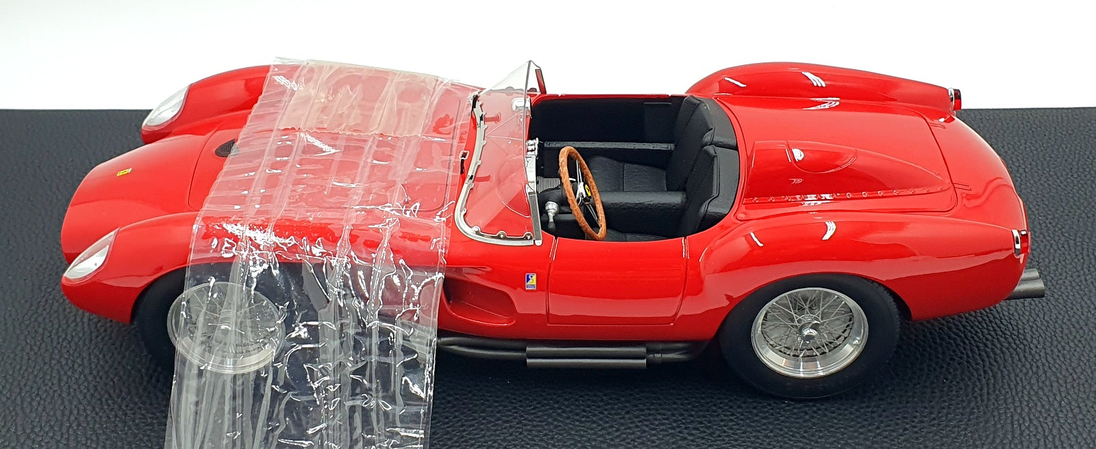 GP Replicas 1/12 Scale Resin GP12-08A - Ferrari 250 Testa Rossa - Red