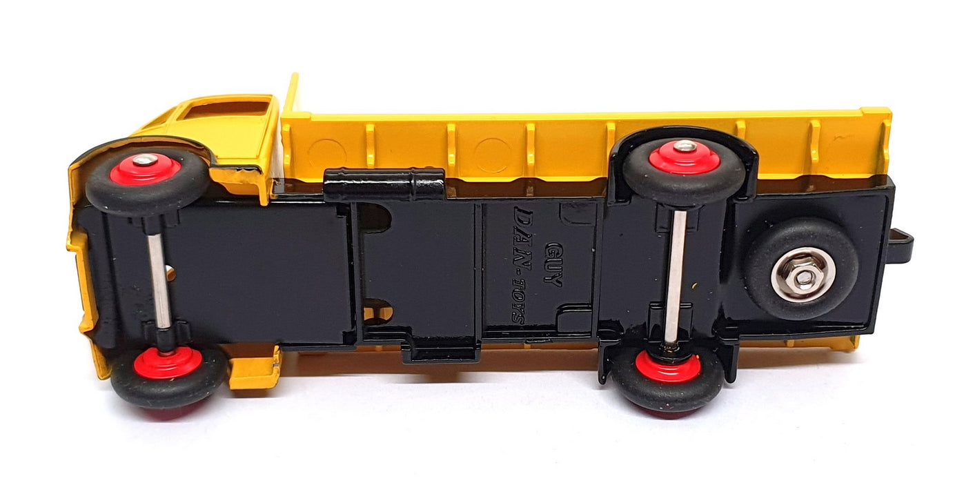 DAN-TOYS Reproduction DAN-237 - Guy Flat Truck - Yellow