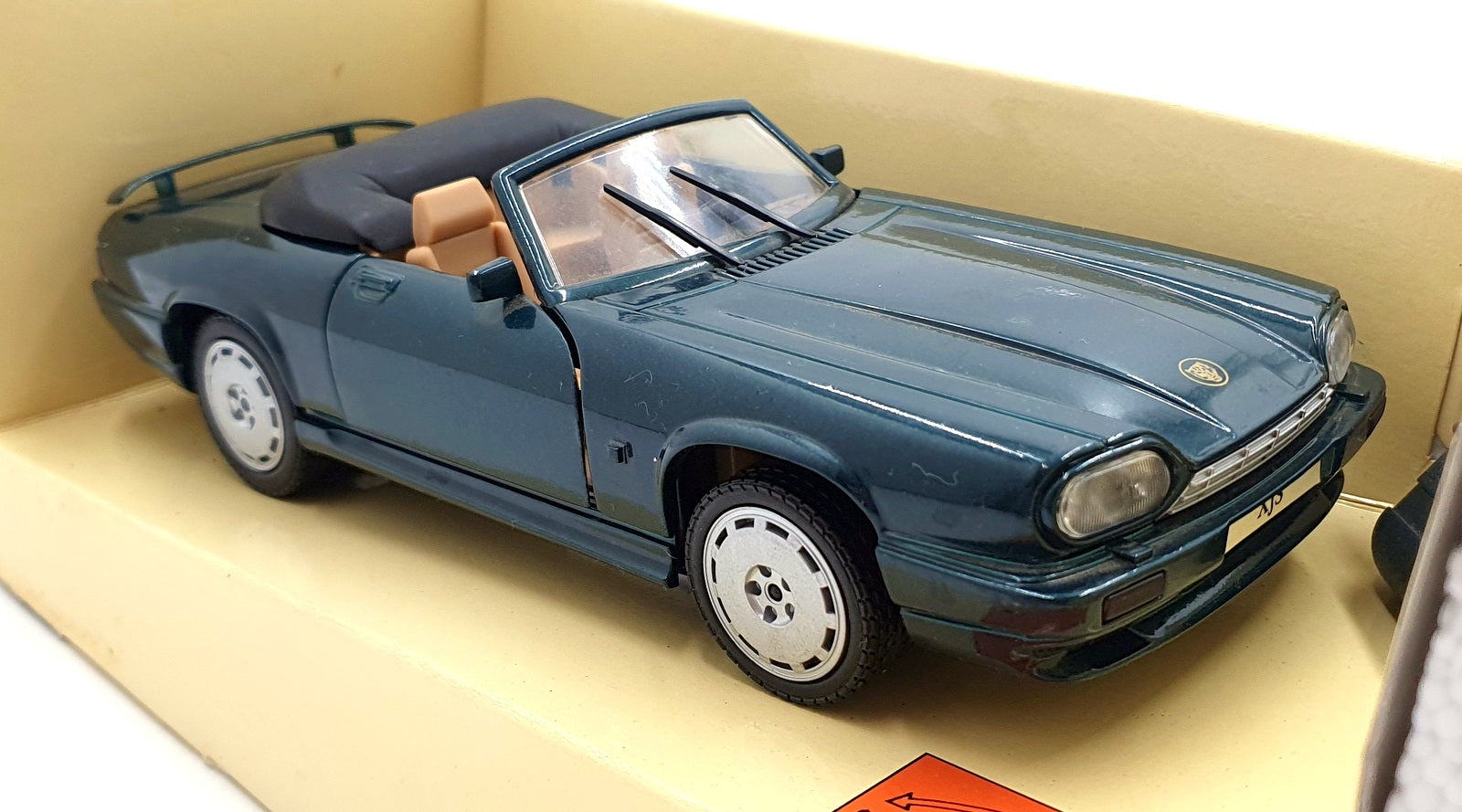 Corgi 22cm Long Model Car 94635 - Jaguar XJS - Green