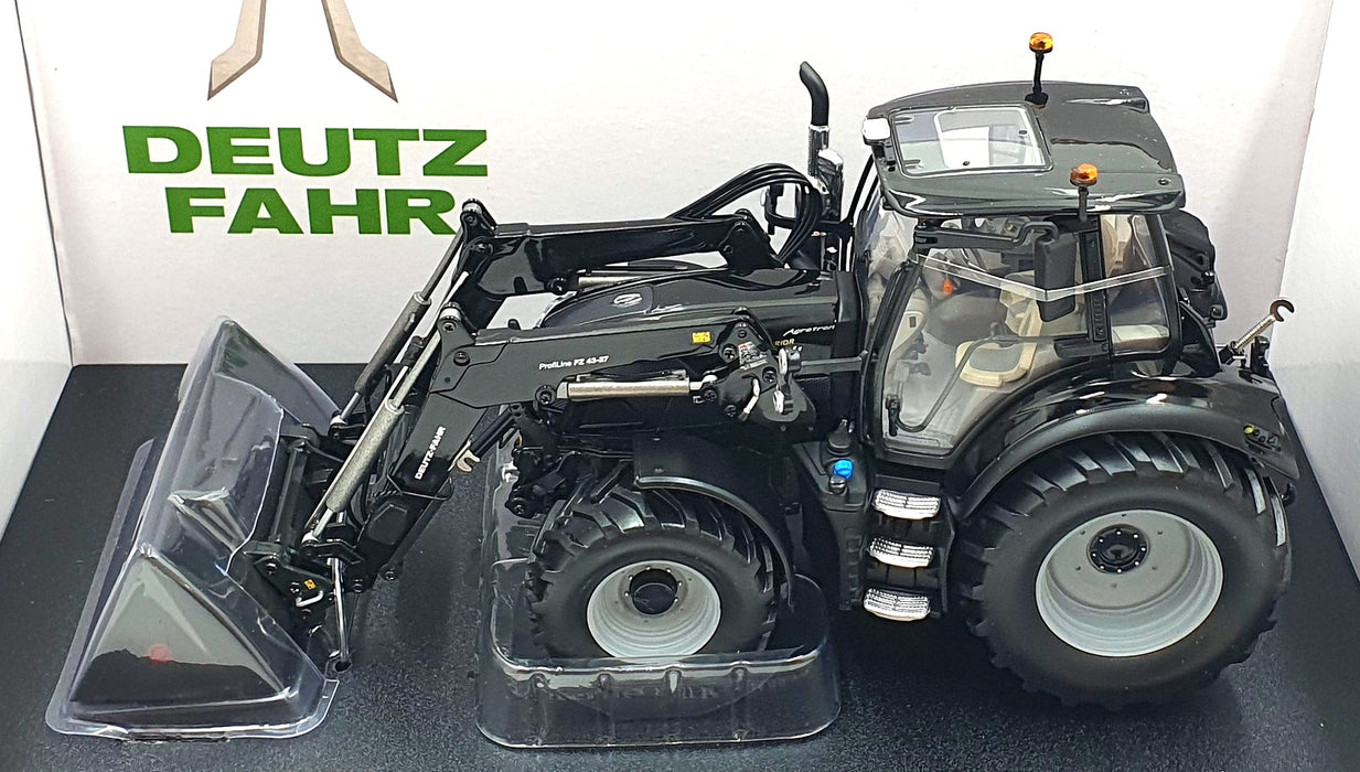 Universal Hobbies 1/32 Scale UH6862 Deutz-Fahr 61.50.4 TTV Warrior + Stoll FZ