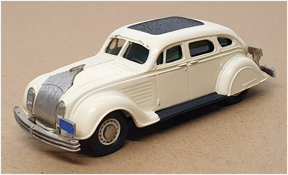 Brooklin 1/43 Scale BRK7 001A - 1934 Chrysler Airflow 4Dr - Cream