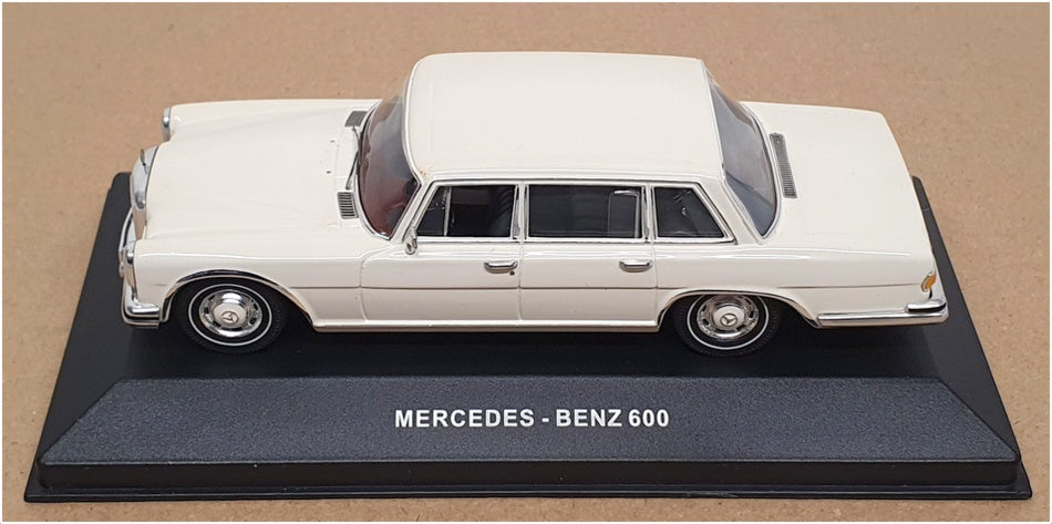Ixo 1/43 Scale Diecast B6 604 0387 - Mercedes Benz 600 - White