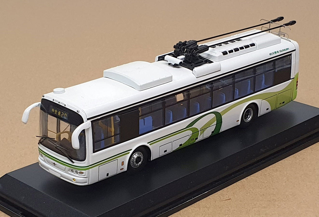 Creative Master 1/76 Scale CNBUS 1005 - Volvo SWB5115GP-3 Shanghai Trolleybus