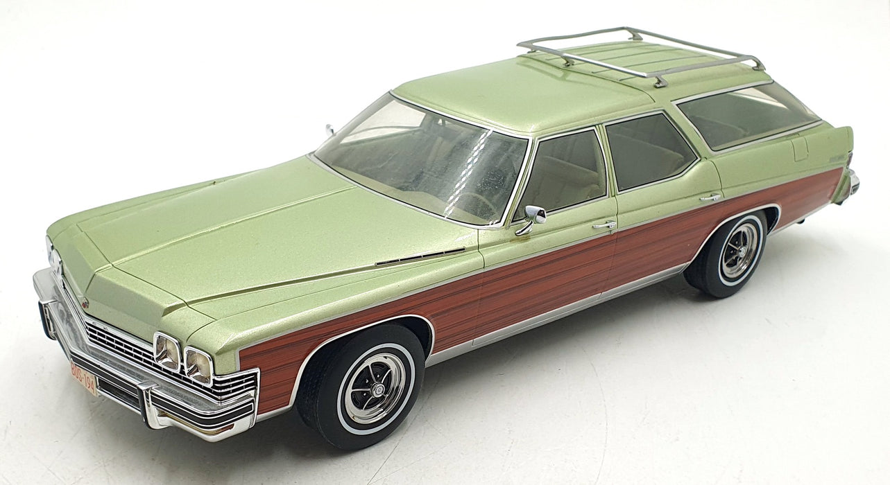 BOS Models 1/18 scale BOS094 - Buick Estate Wagon - Light Green/Wood 