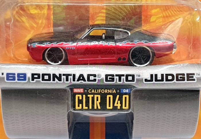 Jada Toys 1/64 Scale Diecast 12006 - 1969 Pontiac GTO Judge - Black/Red