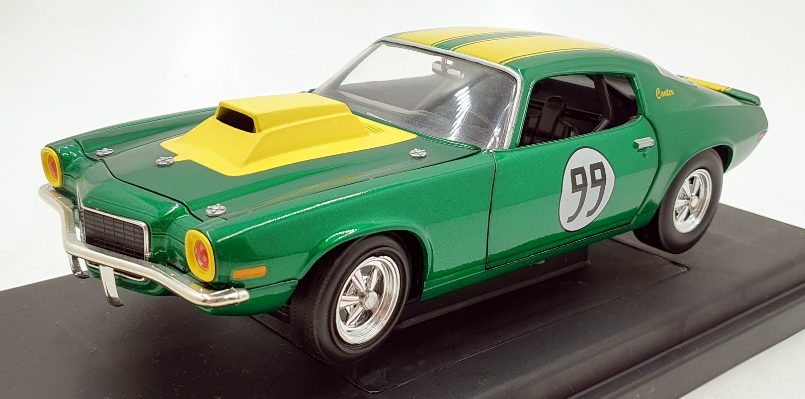 Joyride 1/18 Scale 21958P - Cooter's Chevy Camaro Dukes Of Hazzard