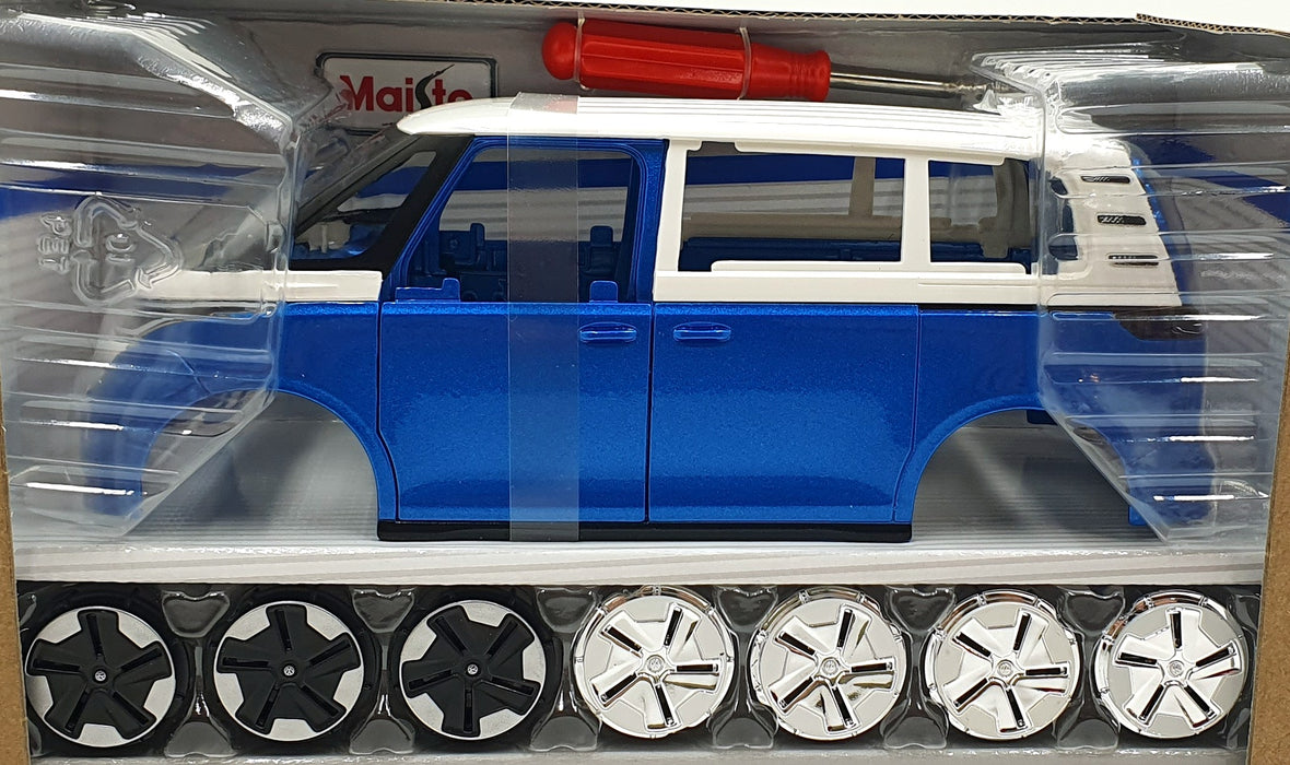 Maisto 1/24 Scale Diecast 39542 - 2023 Volkswagen ID Buzz - Blue