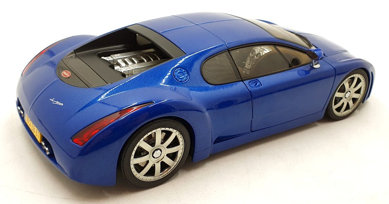 Autoart 1/18 Scale Diecast 70911 - Bugatti EB 18.3 Chiron - Blue Metallic