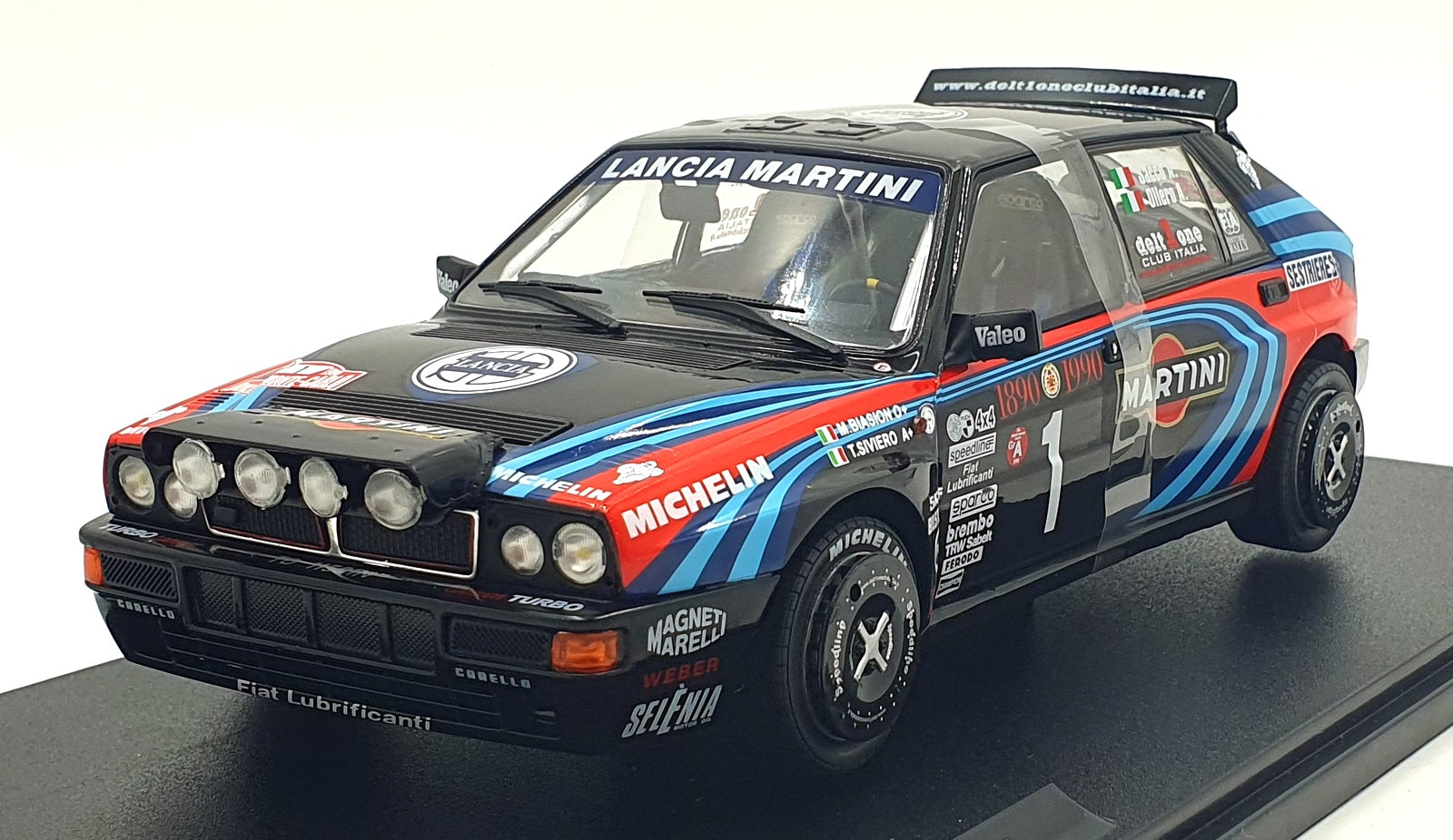 Solido 1/18 Scale S1807809 - Lancia Delta HF Integrale #1 Monte Carlo 1990