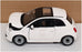 Burago 1/24 Scale Diecast 18-22106 - 2007 Fiat 500 - White