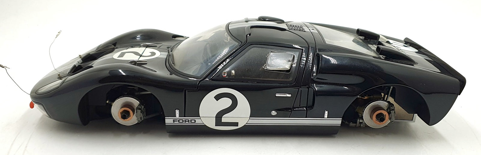 GMP 1/12 Scale 12071 - Ford GT40 Mark II McLaren/Amon #2 Le Mans