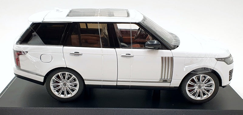 QY Toys 1/18 Scale Q1001A - Land Rover Range Rover 50th Anniversary - White