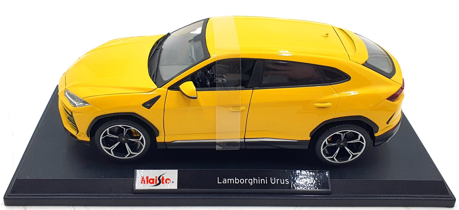 Maisto 1/18 Scale Diecast 46629 - Lamborghini Urus - Yellow
