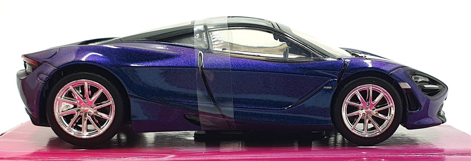 Jada Toys 1/32 Scale 34660 - McLaren 720S - Met. Blue