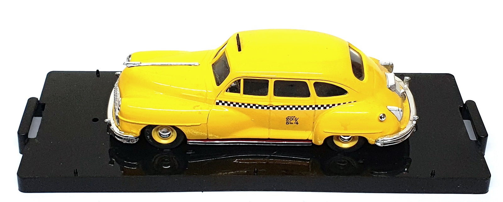 Vitesse 1/43 Scale Diecast 421 - 1947 De Soto New York Taxi - Yellow