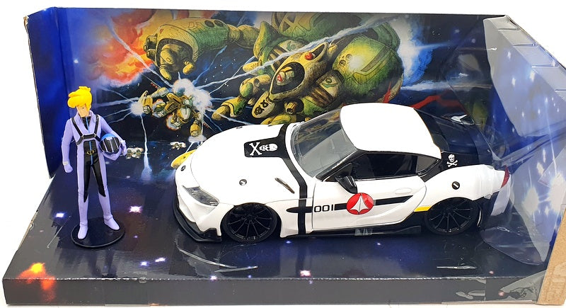 Jada 1/24 Scale Diecast 84478 - Robotech Roy Focker & 2020 Toyota Supra