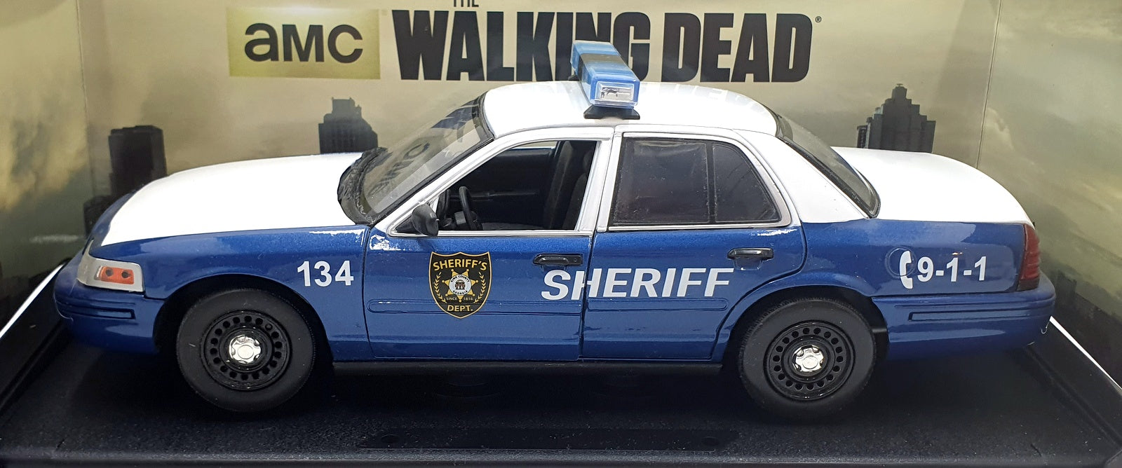 Greenlight 1/18 Scale 12957 Ford Crown Victoria Police Interceptor Walking Dead