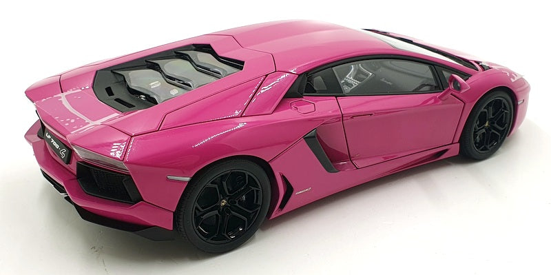 Autoart 1/18 Scale Diecast 74660 - Lamborghini Aventador LP700/4 - Pink