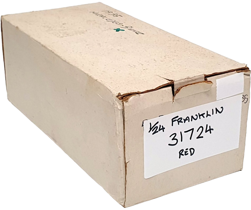 Franklin Mint 1/24 Scale 31724 - 1935 Mercedes Benz 500k Special Roadster - Red