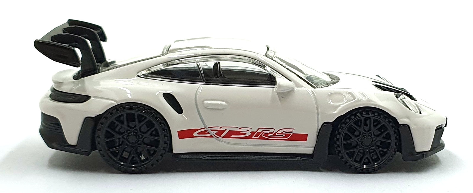 Rastar 1/43 Scale Diecast 64670 - Porsche 911 GT3 RS - White