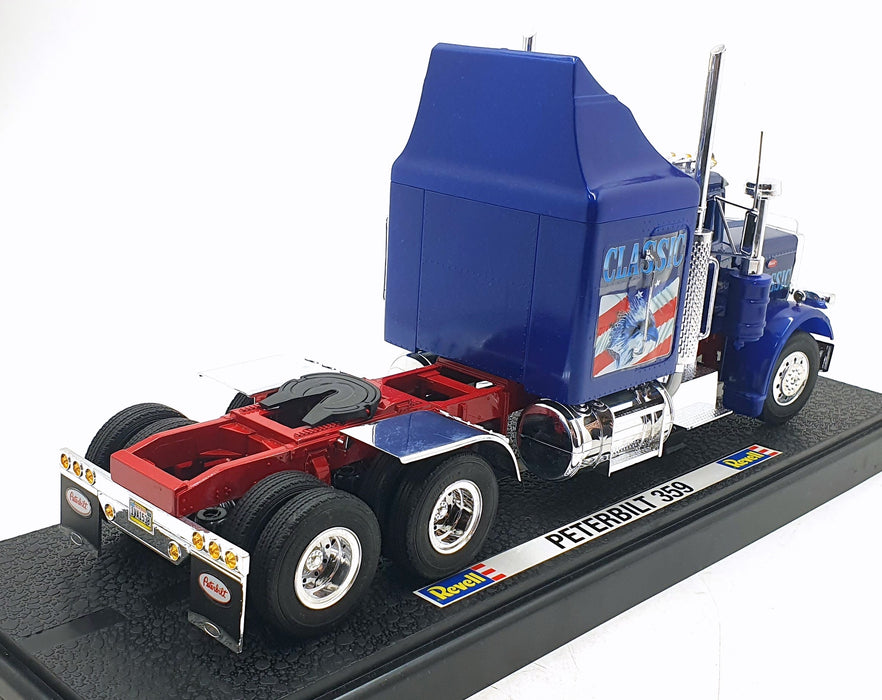 Revell 1/24 Scale Diecast 08892 - Peterbilt Classic - Blue/American Flag