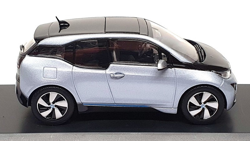 Minichamps 1/43 Scale 80 42 2 320 102 - BMW i3. - Ionic Silver