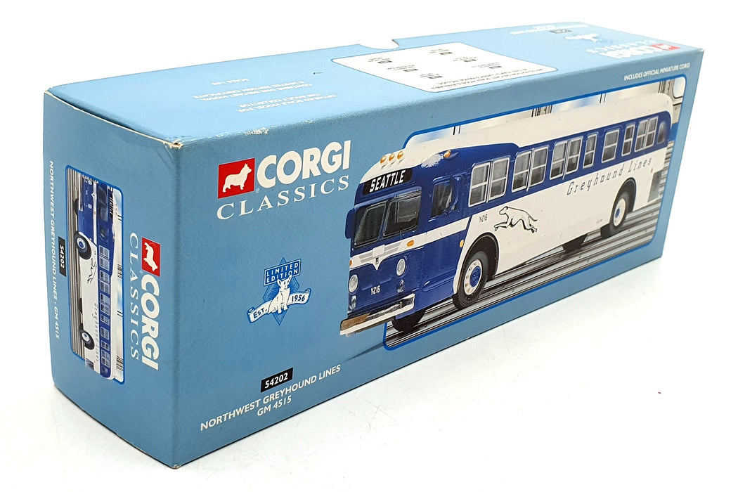 Corgi 1/50 Scale Diecast 54202 - Northwest Greyhound Lines GM 4515