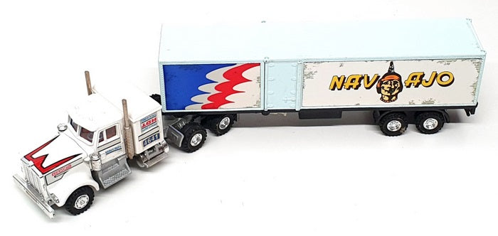 Shinsei 1/64 Scale Diecast 641 - Kenworth Truck & Trailer - White