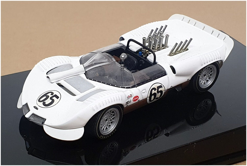 Autoart 1/43 Scale 66596 - Chaparral 2 Sport Racer 1965 - #65 