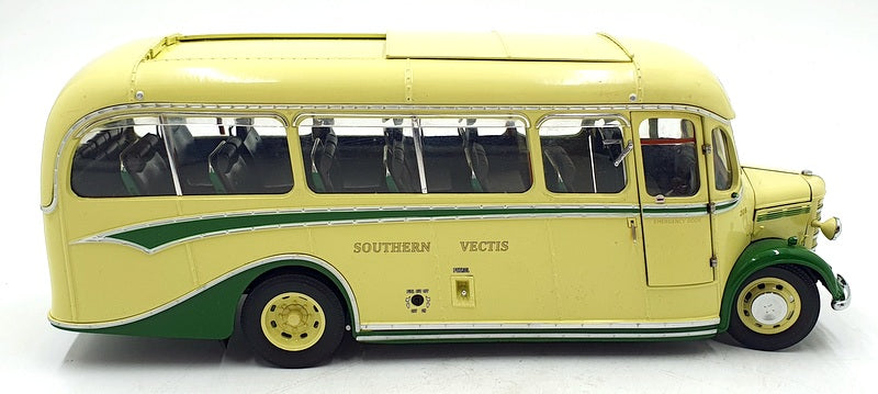Sun Star 1/24 Scale 5002 - 1947 Bedford OB Duple Vista - Southern Vectis