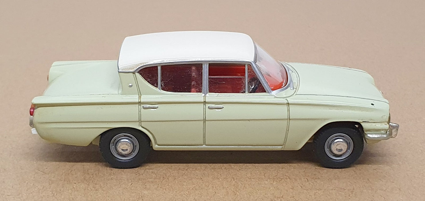 Vanguards 1/43 Scale VA35000 - Ford Classic 109E - Lime Green/White