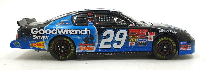 Action 1/24 Scale 102559 - Chevrolet 2002 NASCAR #29 ET 20th Anniversary Harvick