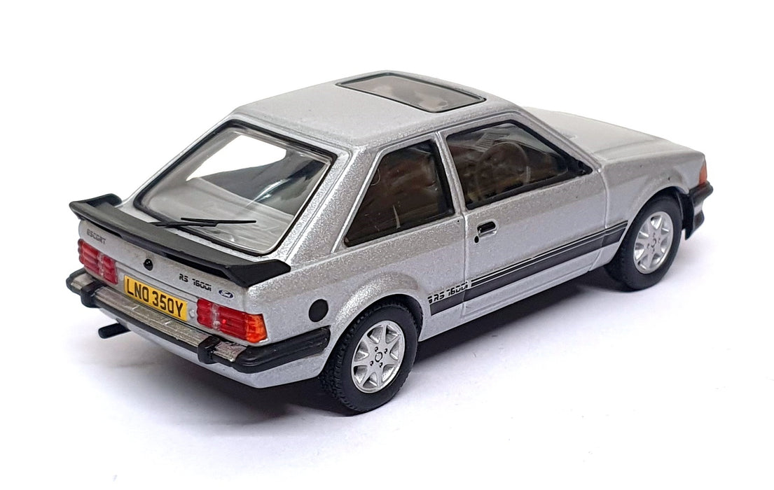 Vanguards 1/43 Scale VA11005 - Ford Escort Mk3 RS1600i - Strato Silver