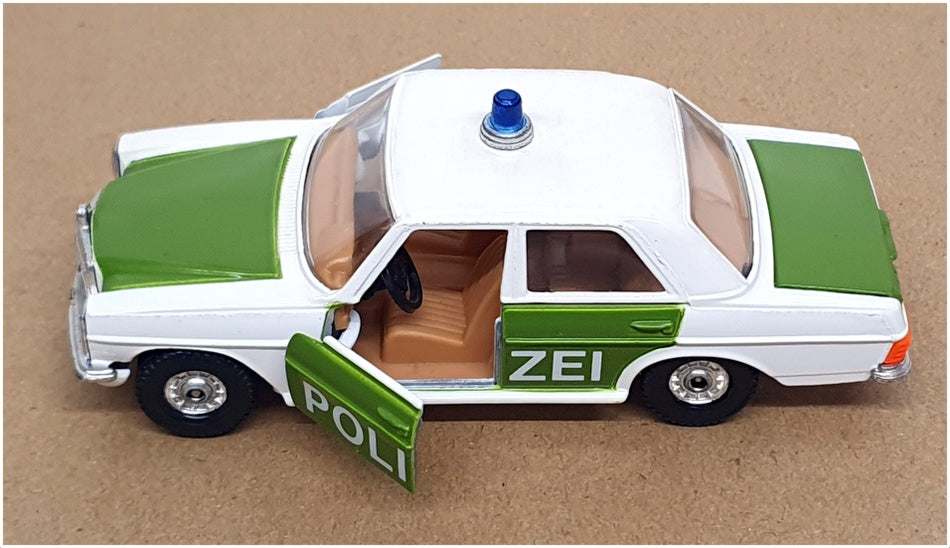 Corgi 1/36 Scale Diecast 412 - Mercedes Benz 240D Police - Green/White