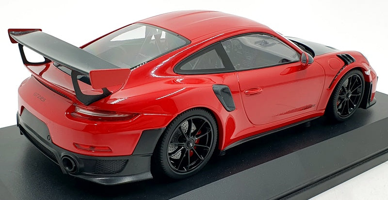 Minichamps 1/18 Scale 155 068307 - Porsche 911 GT2 RS 2018 - Red