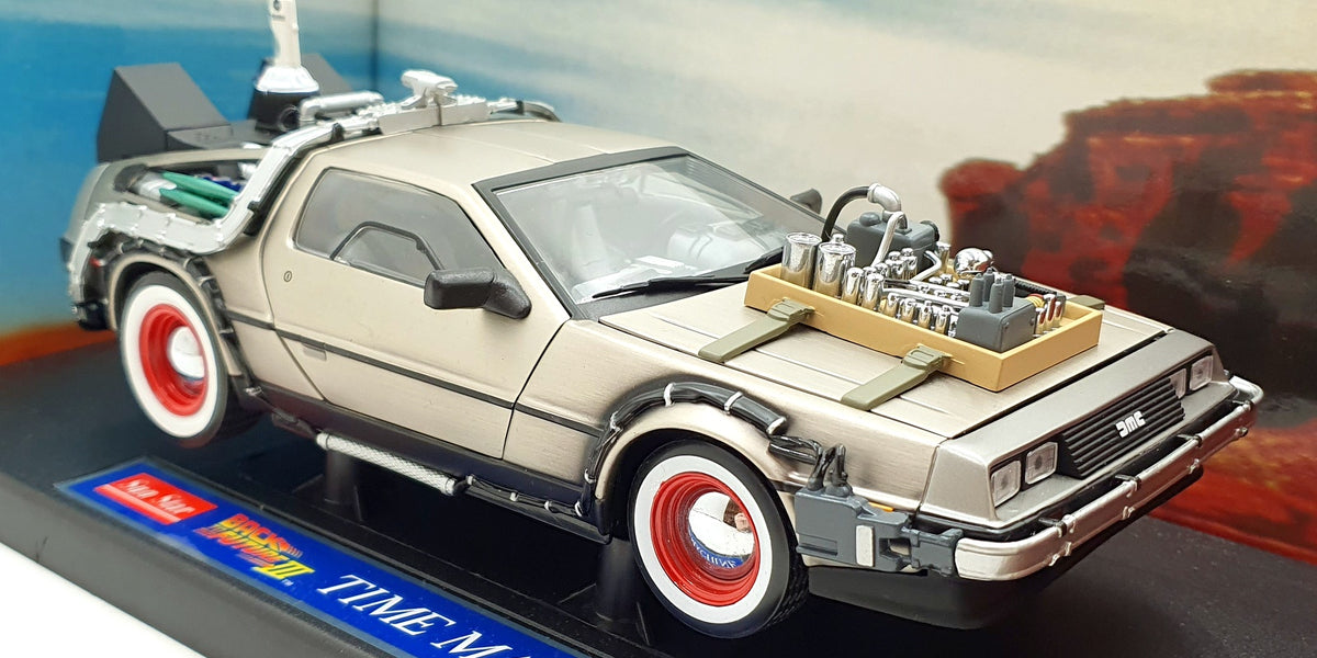 Sun Star 1/18 Scale 2712 Back To The Future Part 3 Time Machine