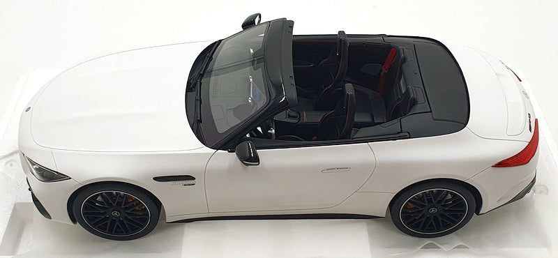 Top Speed 1/18 Scale TS0461 - Mercedes-AMG SL 63 - white