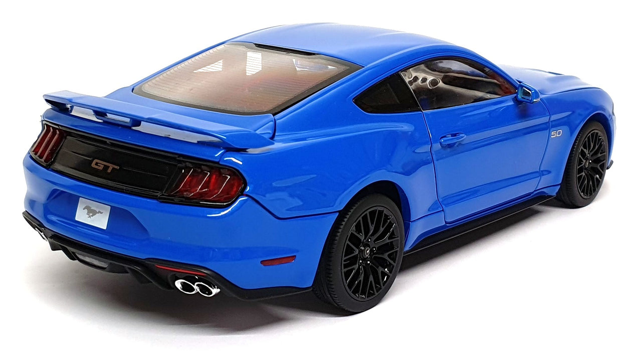 Diecast Masters 1/18 Scale 61003 - 2019 Ford Mustang LHD - Kona Blue