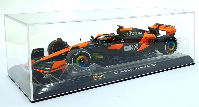Burago 1/24 Scale Diecast 18-28033 - McLaren MCL38 #81 Miami Grand Prix 2024