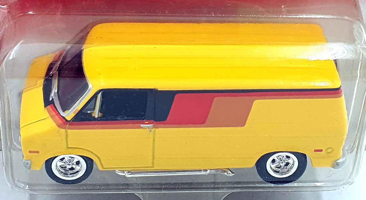 Johnny Lightning 1/64 360-01 Boogie Vans 1977 Dodge D-150 - Yellow