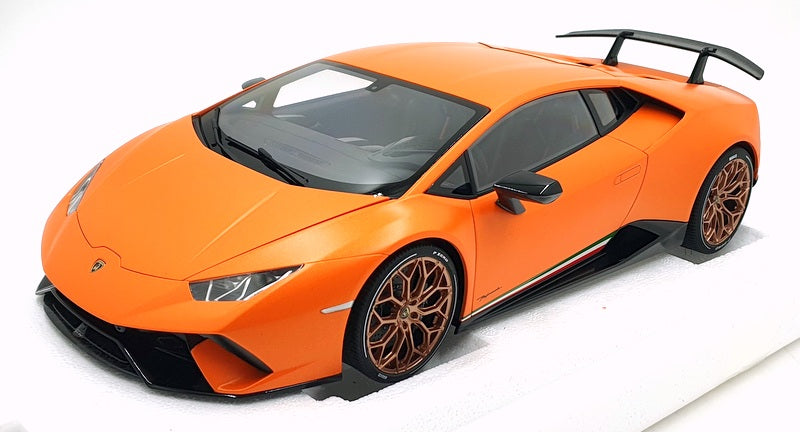 Autoart 1/12 Scale Diecast 12076 - Lamborghini Huracan Performante - Orange
