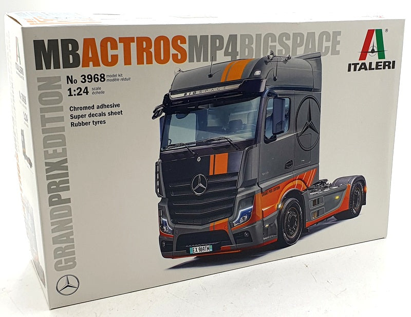 Italeri 1/24 Scale Unassembled Kit 3968 - Mercedes-Benz MB Actros MP4 Big Space