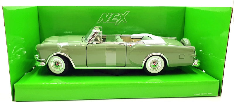 Welly Nex 1/28 Scale Diecast 24016C-W - 1953 Packard Caribbean - Green