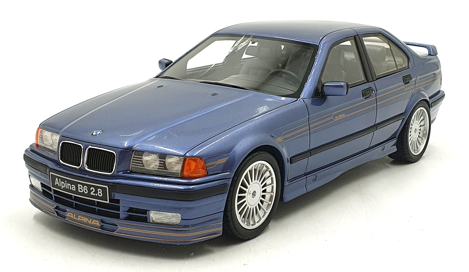 Otto Models 1/18 Scale Resin OT1180 - Alpina B6 2.8 - Blue