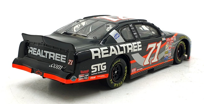 Action 1/24 Scale 400125 - Chevrolet 2000 NASCAR #71 Realtree - Marcis