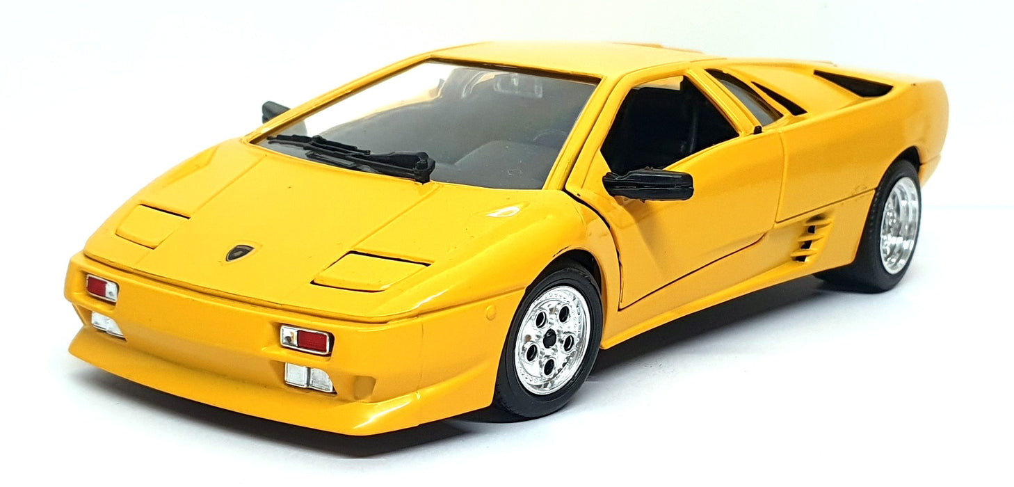 Polistil 1/16 Scale Diecast 058373 - Lamborghini Diablo - Yellow