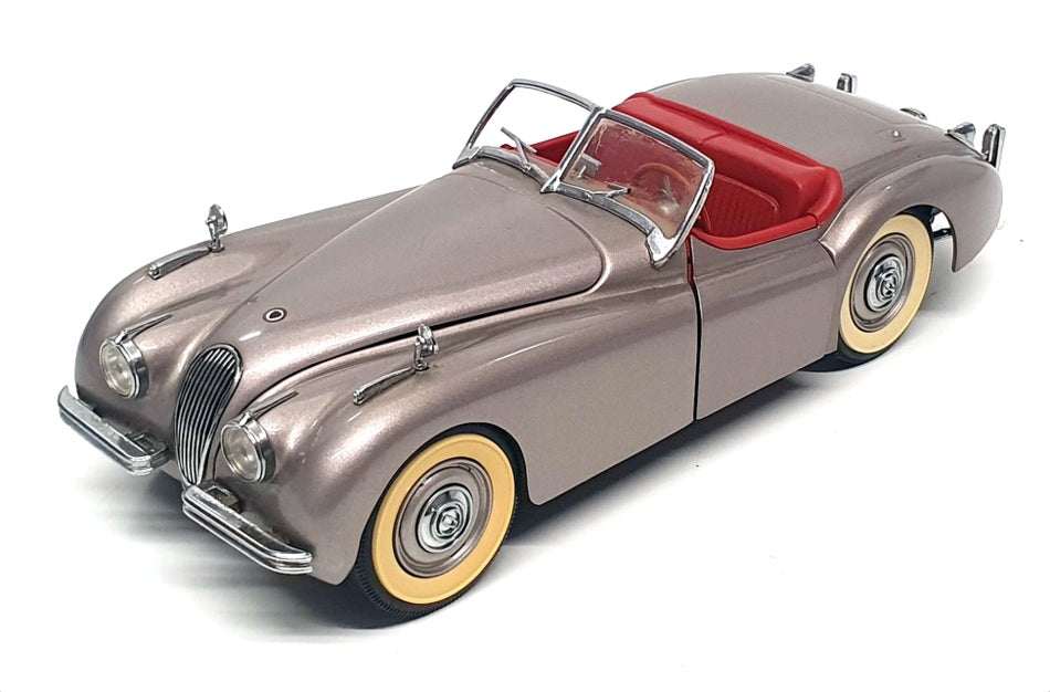 Danbury Mint 1/24 Scale DM5624A - 1949 Jaguar XK120 - Met Grey