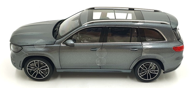Z Models 1/18 Scale B66960623 - Mercedes-Benz GLS - Dark Silver